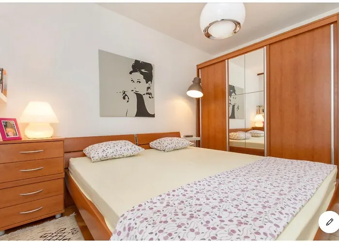 Magnolia Suite